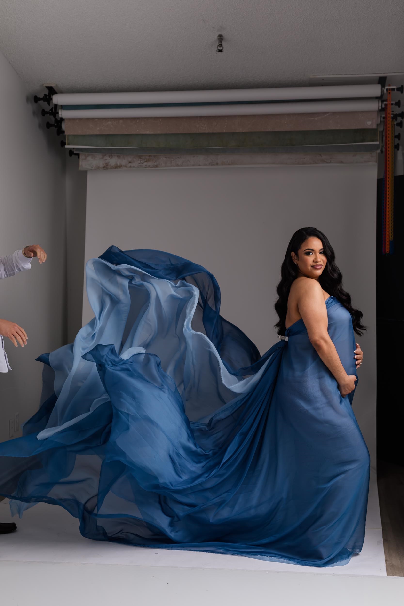 Maternity Photo Retouching Before